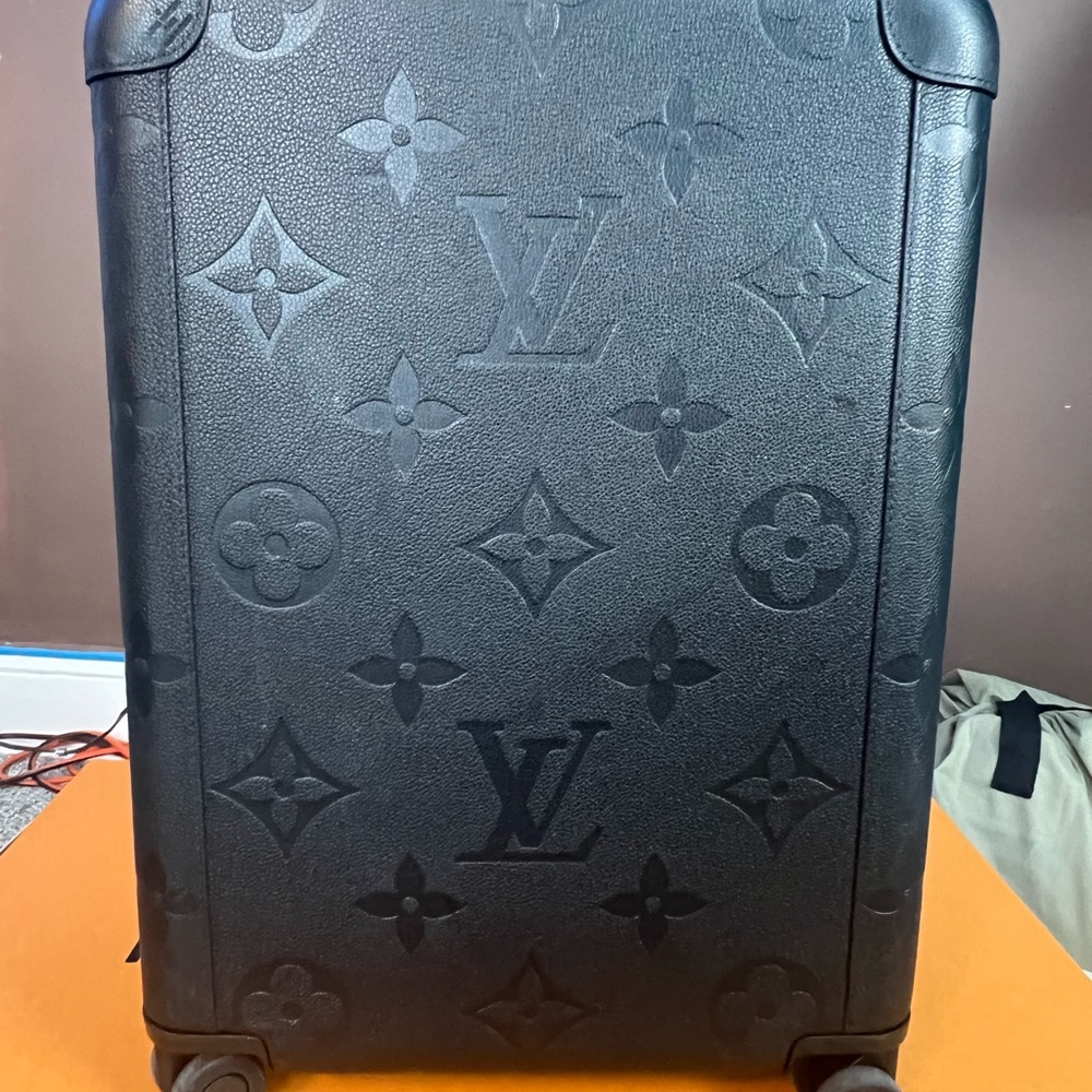 Louis Vuitton Horizon 55 carry on luggage. Pre-loved.